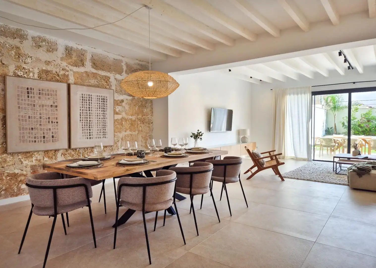 Menjador de Casa o xalet en venda en  Palma de Mallorca amb Aire condicionat, Calefacció i Jardí privat