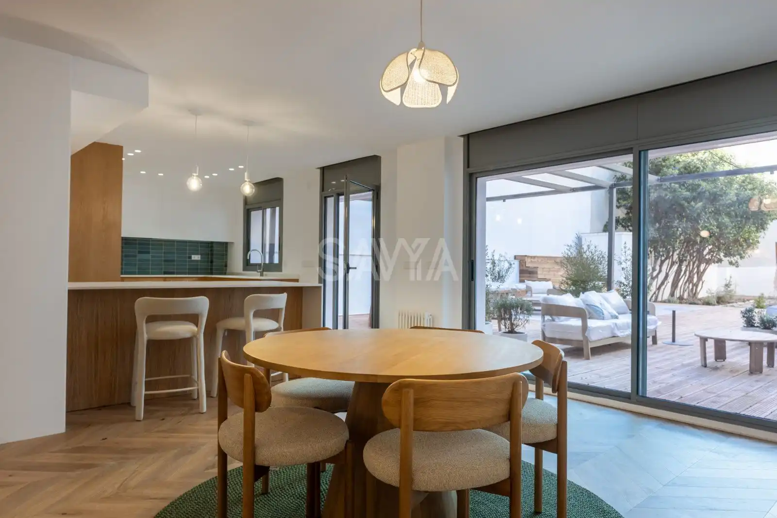 Comedor de Piso en venta en Barcelona con Aire acondicionado, Parquet y Terraza