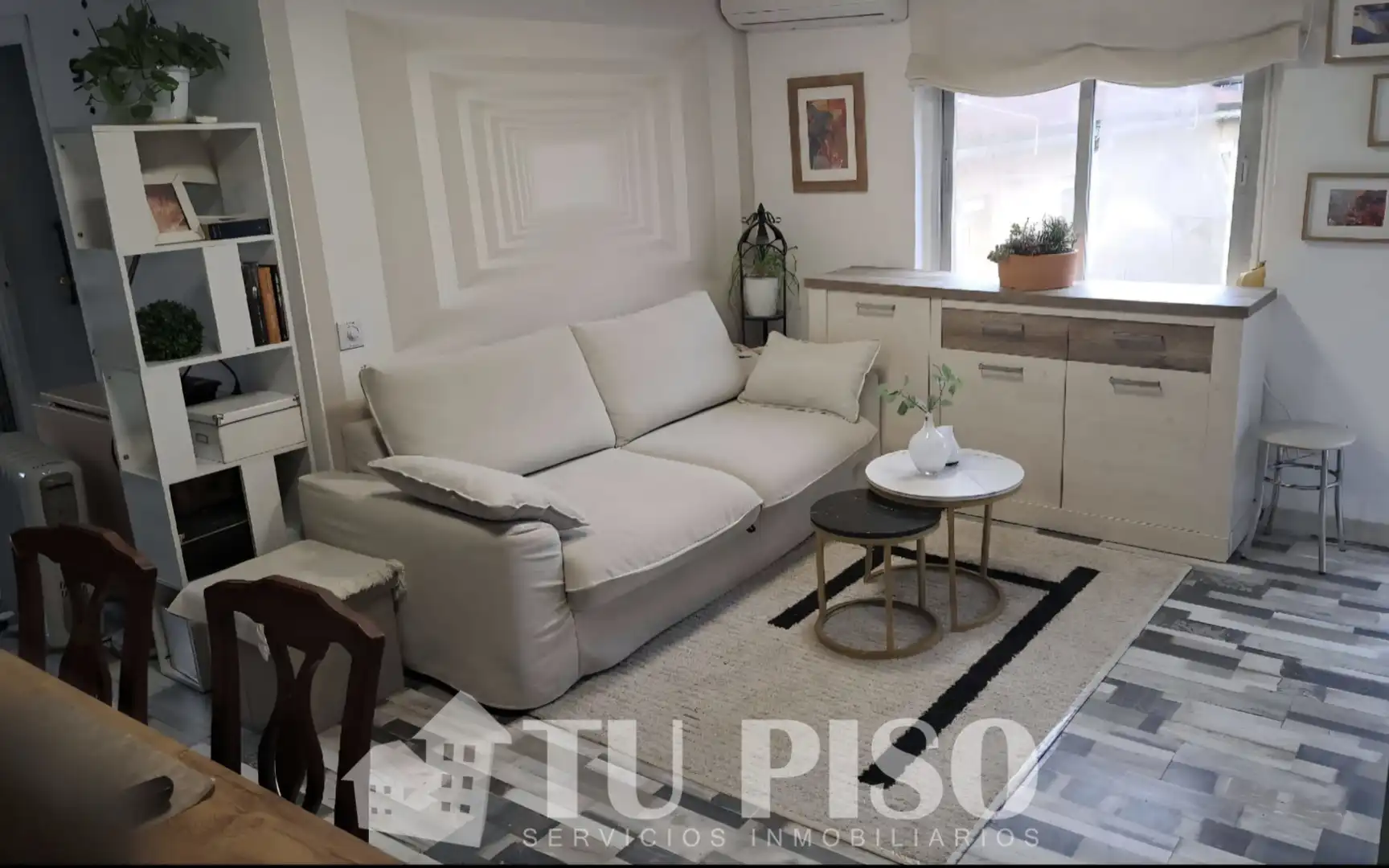 Sala d'estar de Pis en venda en Madrid amb Aire condicionat i Calefacció