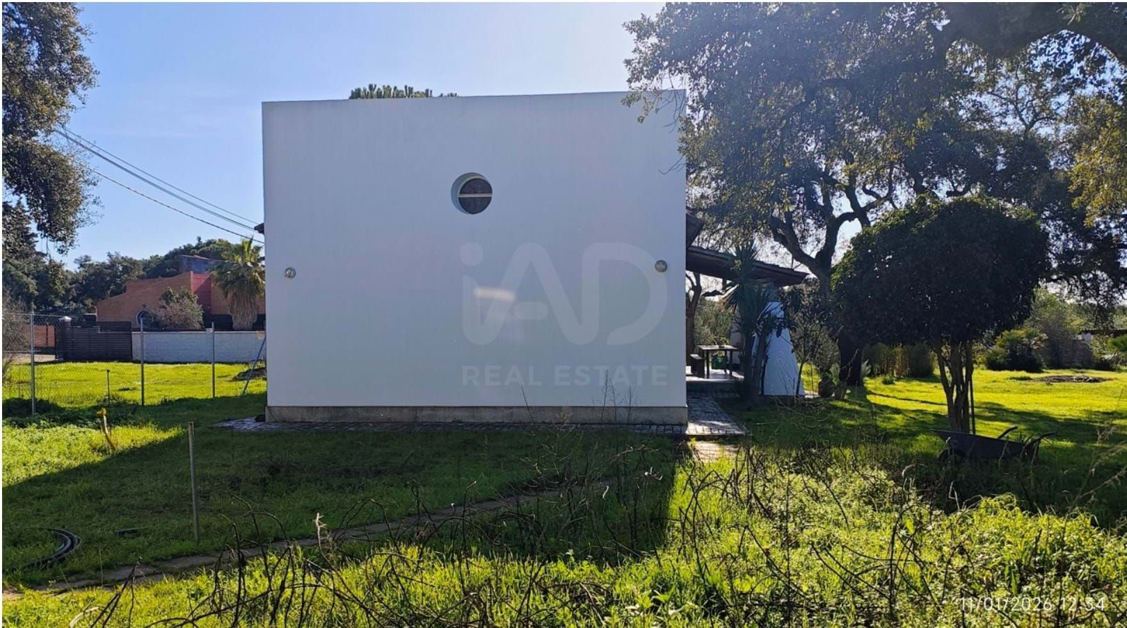 Haus oder Chalet zum Verkauf in Beas mit Klimaanlage, Heizung und Terrasse