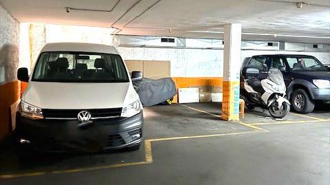 Foto 4 de Garatge en venda a Lluis Pascual Roca, 4, Centre, Barcelona