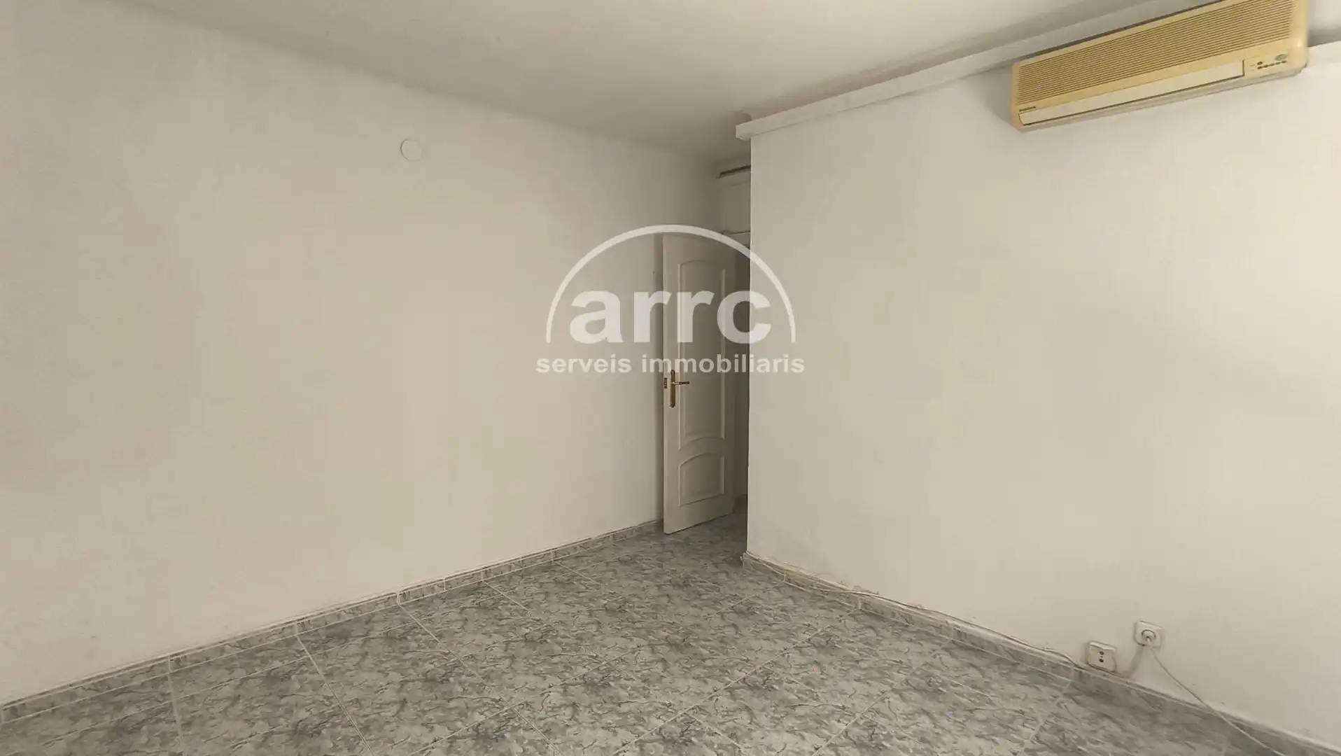 Piso en venta en Mataró con Aire acondicionado, Terraza y Trastero