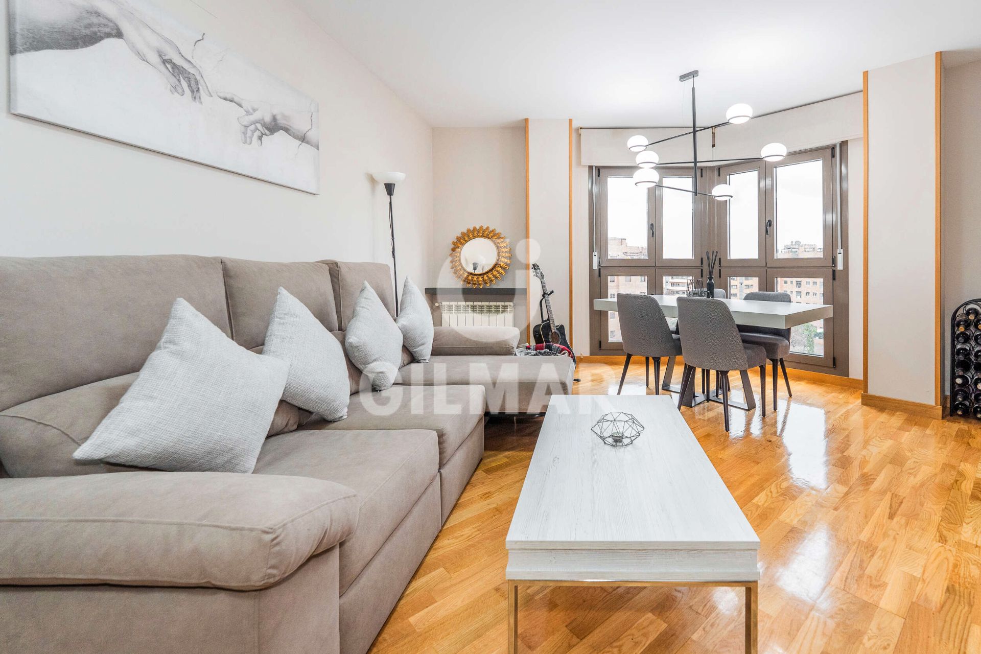 Living room of Flat for sale in  Madrid Capital  with Air Conditioner, Heating and Storage room