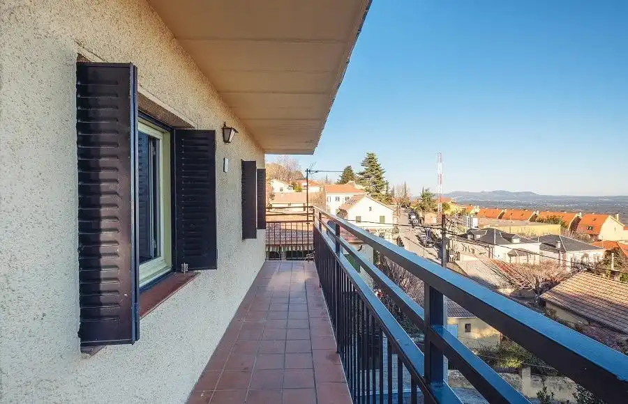Balcony of Houses for sale in San Lorenzo de El Escorial  with Heating, Private garden and Terrace