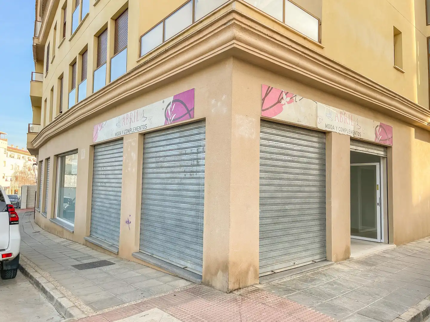 Local comercial de lloguer a Calle Juan Pedernal 4, imagen 2