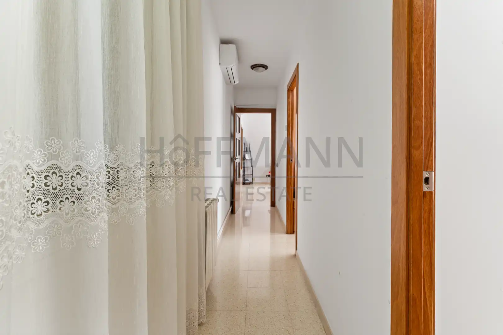 Flat for sale in Terrassa  with Air Conditioner, Heating and Furnished