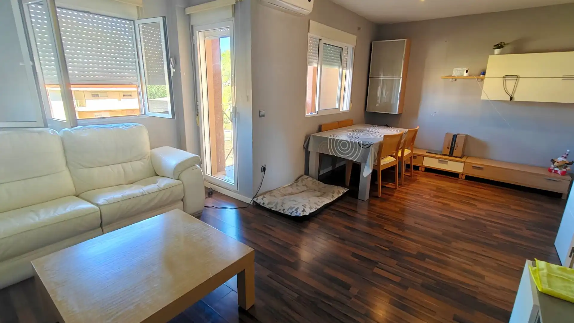 Sala de estar de Dúplex en venta en L'Alcúdia de Crespins, Valencia