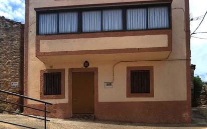 Exterior view of House or chalet for sale in Arcos de Jalón