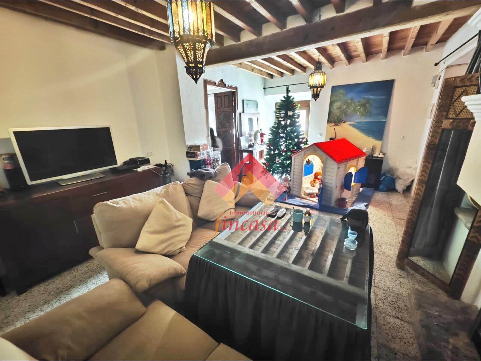 Sala d'estar de Casa o xalet en venda en Benaoján amb Jardí privat i Traster