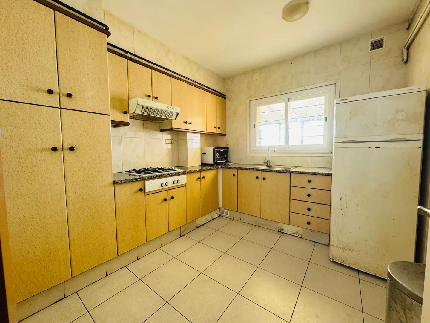 Küche von Wohnung zum Verkauf in Figueres mit Heizung und Terrasse