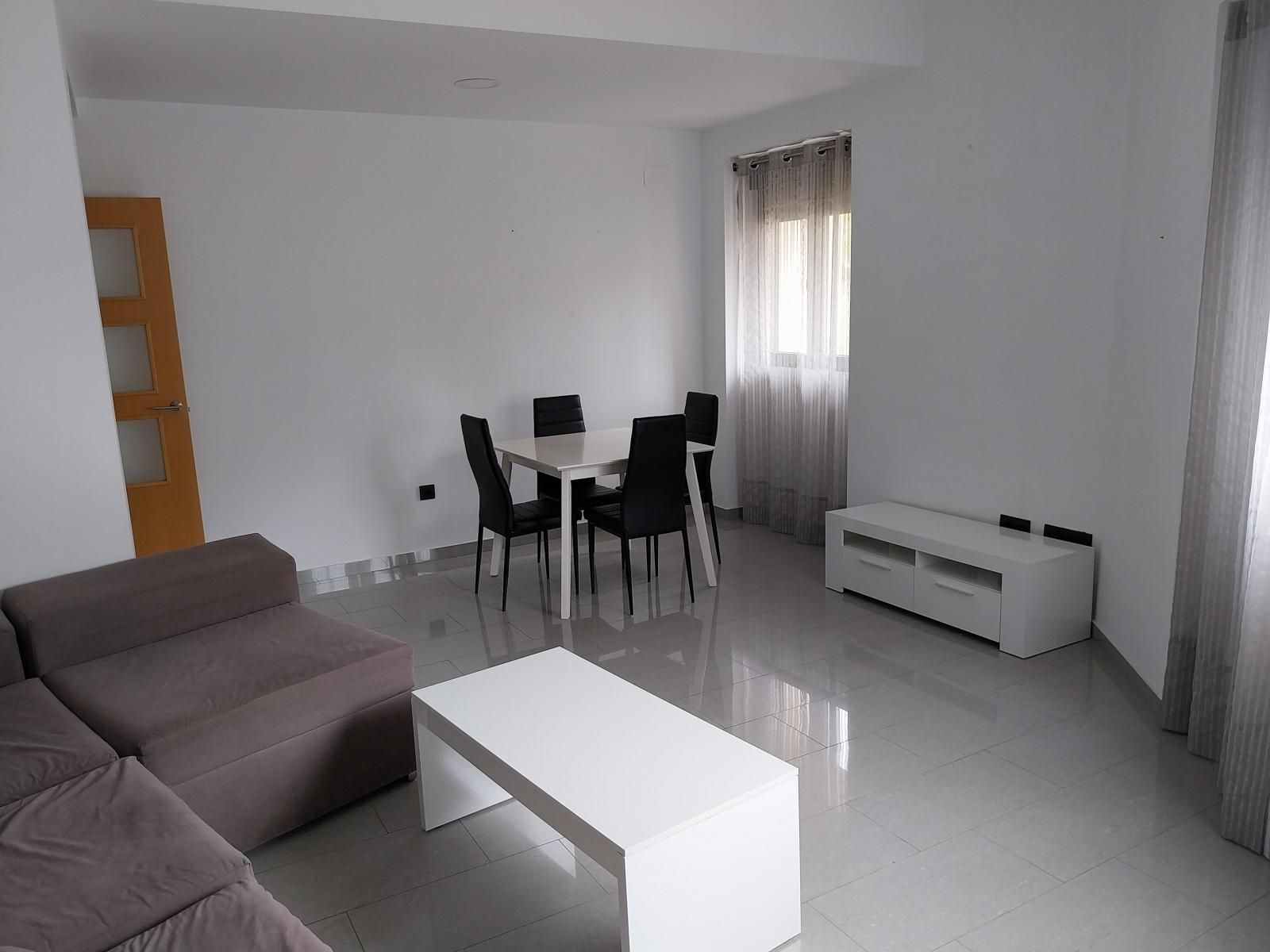 Flat to rent in Paseo de la Estación, San Bartolomé - Millán de Priego