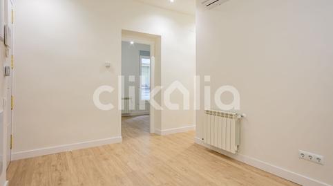 Photo 5 of Flat for sale in Pacífico, Madrid