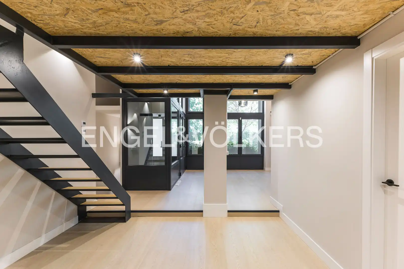 Apartments for rent in Madrid  with Air Conditioner and Heating