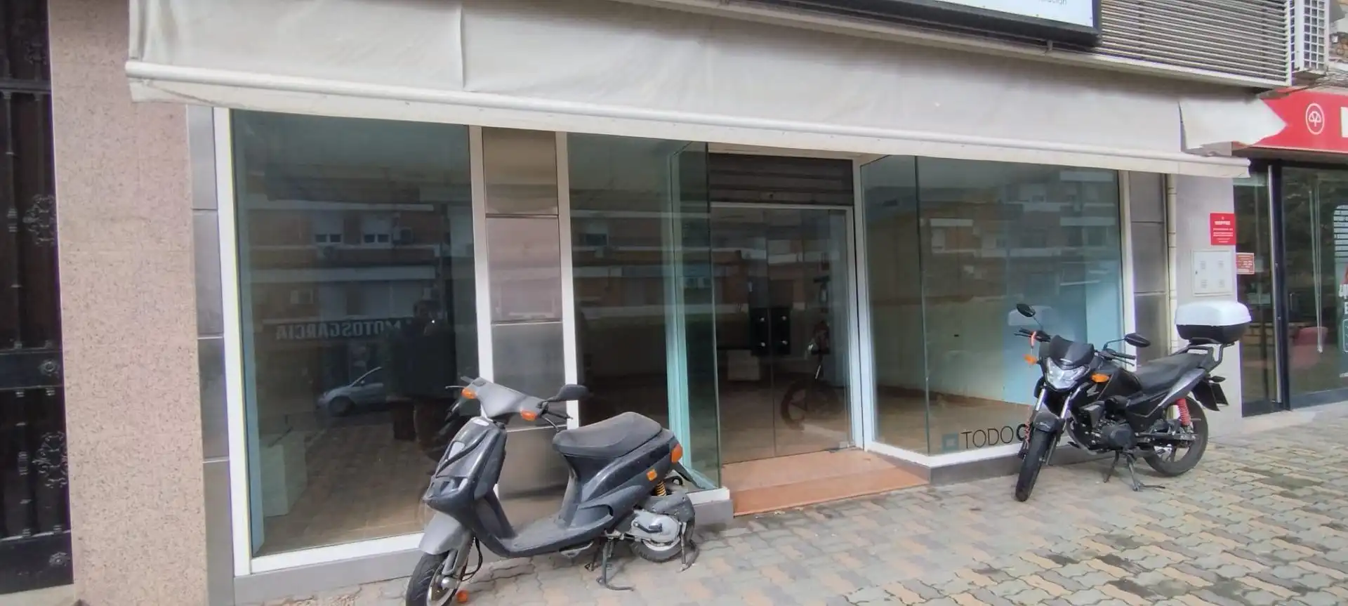 Commercial properties for rent in Córdoba  with Air Conditioner