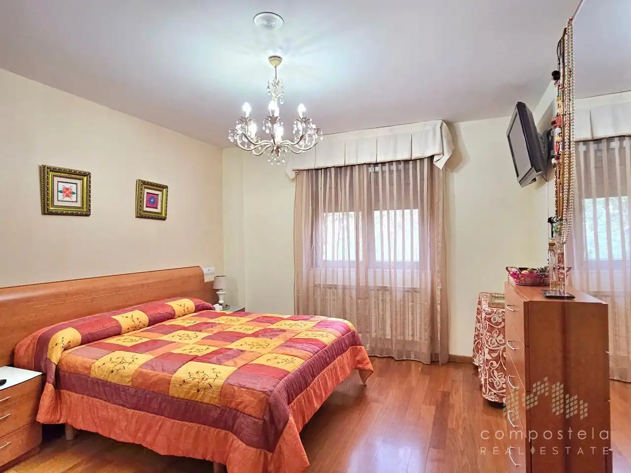 Casa adosada en venta en Lugar de Codesedas, Parroquias de Santiago