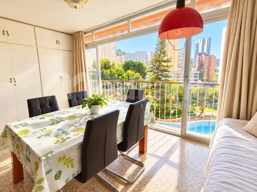 Comedor de Apartamento en venta en Benidorm con Terraza, Piscina y Piscina comunitaria