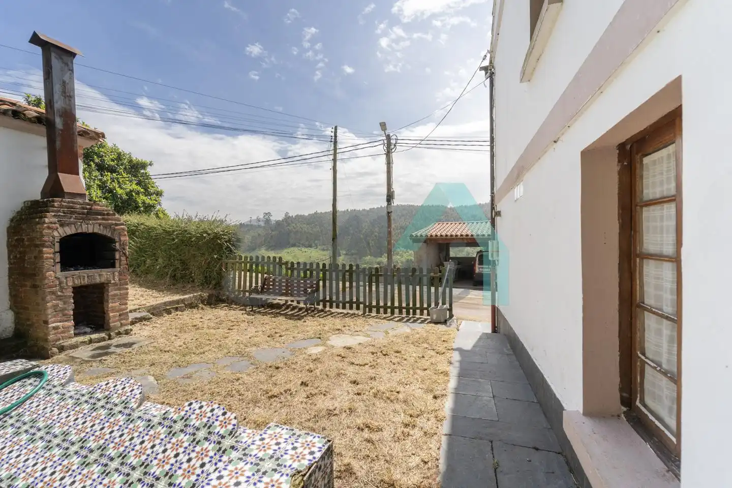 Garten von Einfamilien-Reihenhaus zum Verkauf in Carreño mit Heizung, Privatgarten und Parkett