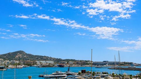 Foto 2 de Apartament en venda a Dalt de la Vila - La Marina, Eivissa