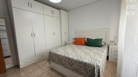 Foto 5 de Pis en venda a Carrer D'alcanyís, Torrefiel, Valencia