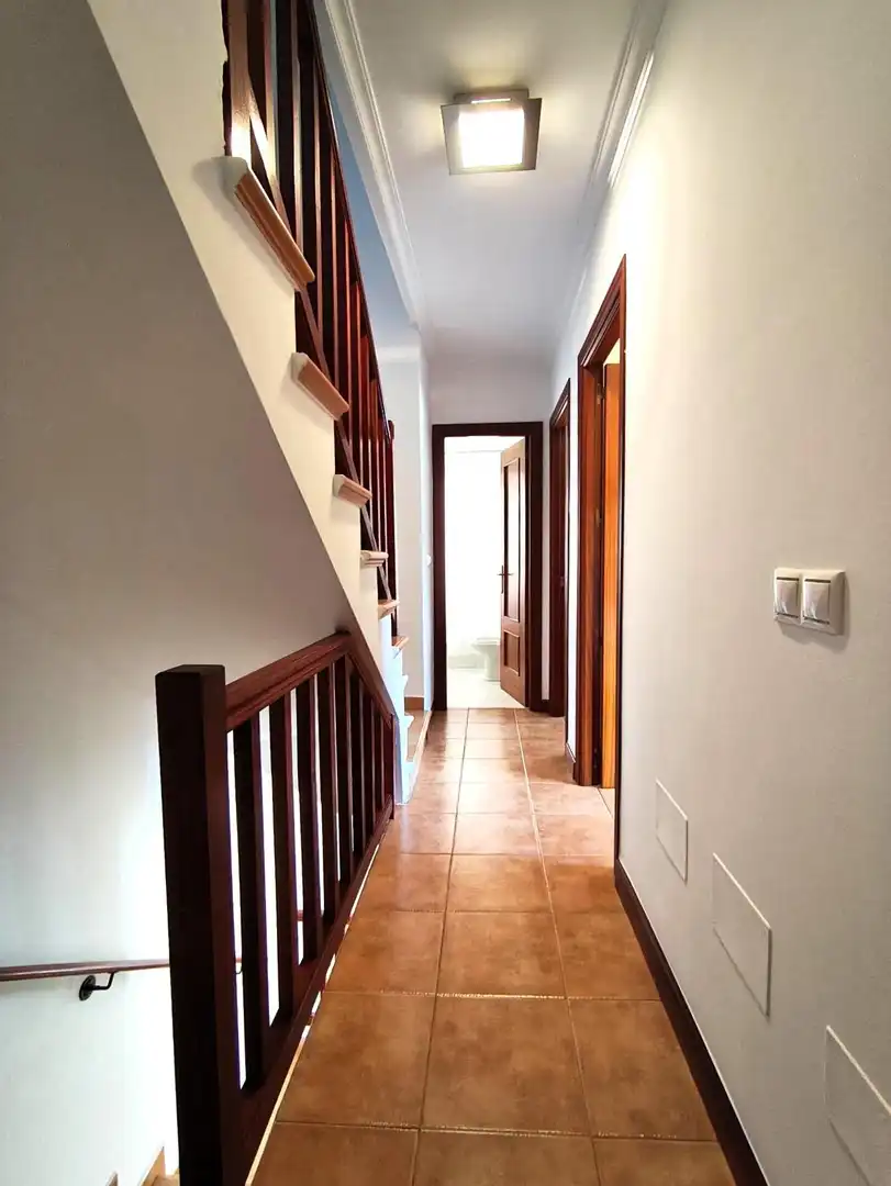 Casa adosada en venta en Medio Cudeyo con Calefacción, Jardín privado y Terraza
