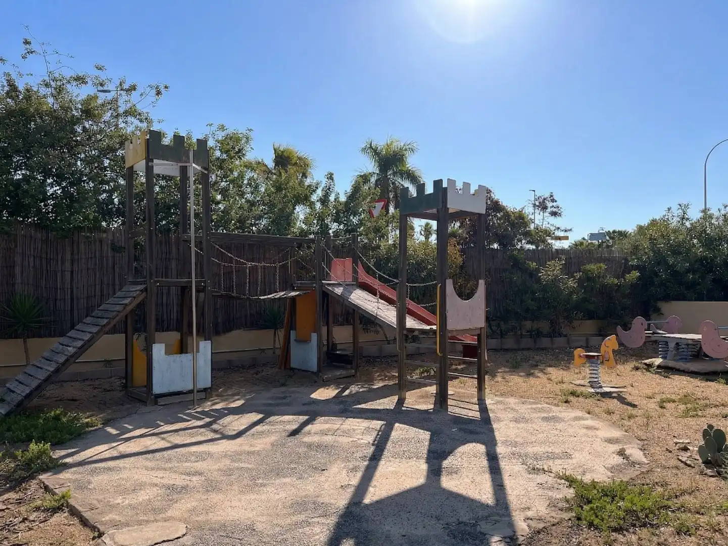 Parking de Dúplex en venta en San Bartolomé de Tirajana con Jardín privado, Terraza y Amueblado