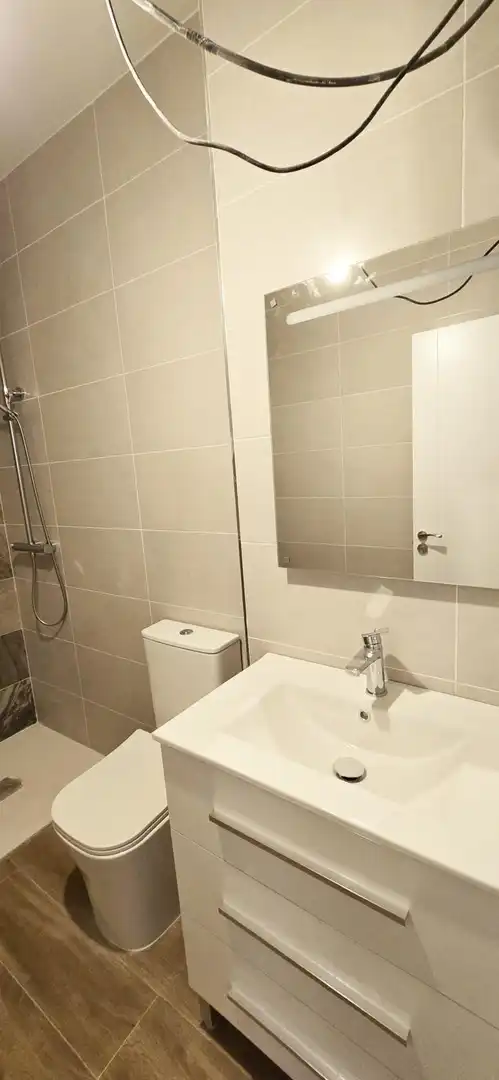Baño de Piso en venta en Petrer con Aire acondicionado