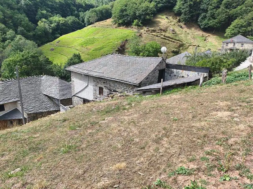 Vista exterior de Casa o chalet en venta en Allande con Amueblado