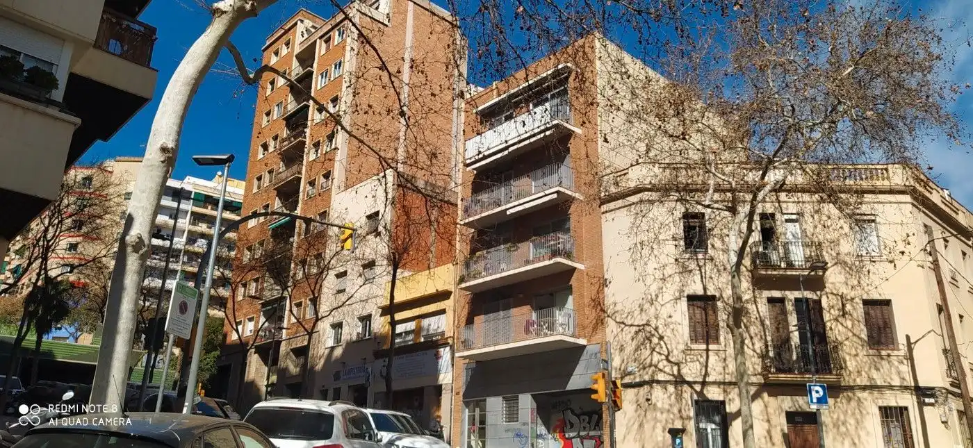Vista exterior de Local de alquiler en Barcelona con Aire acondicionado y Calefacción