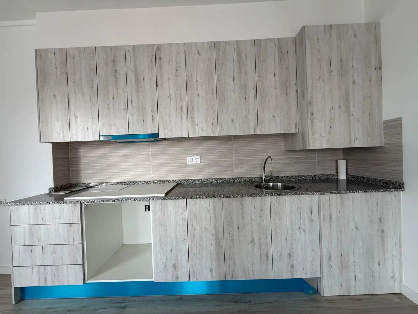 Cocina de Ático en venta en San Pedro del Pinatar con Terraza, Trastero y Balcón