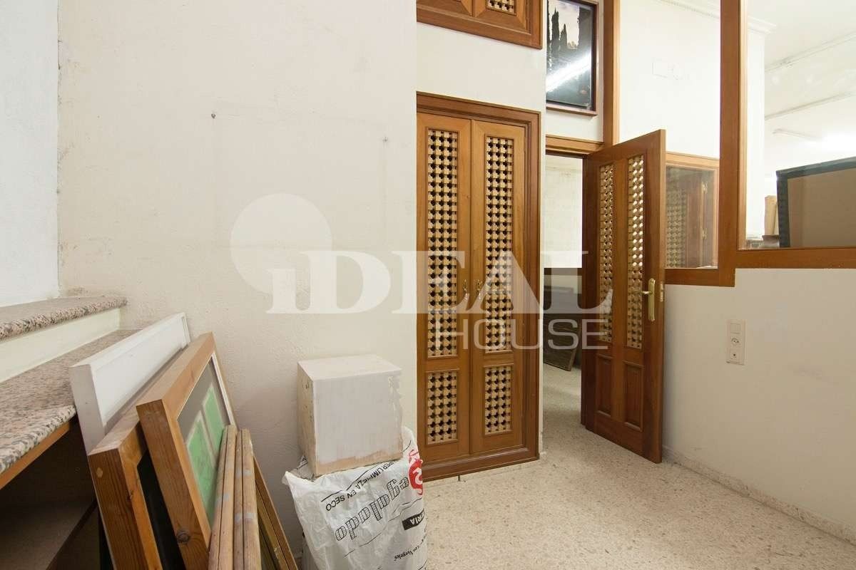 Premises for sale in Joaquina Eguaras