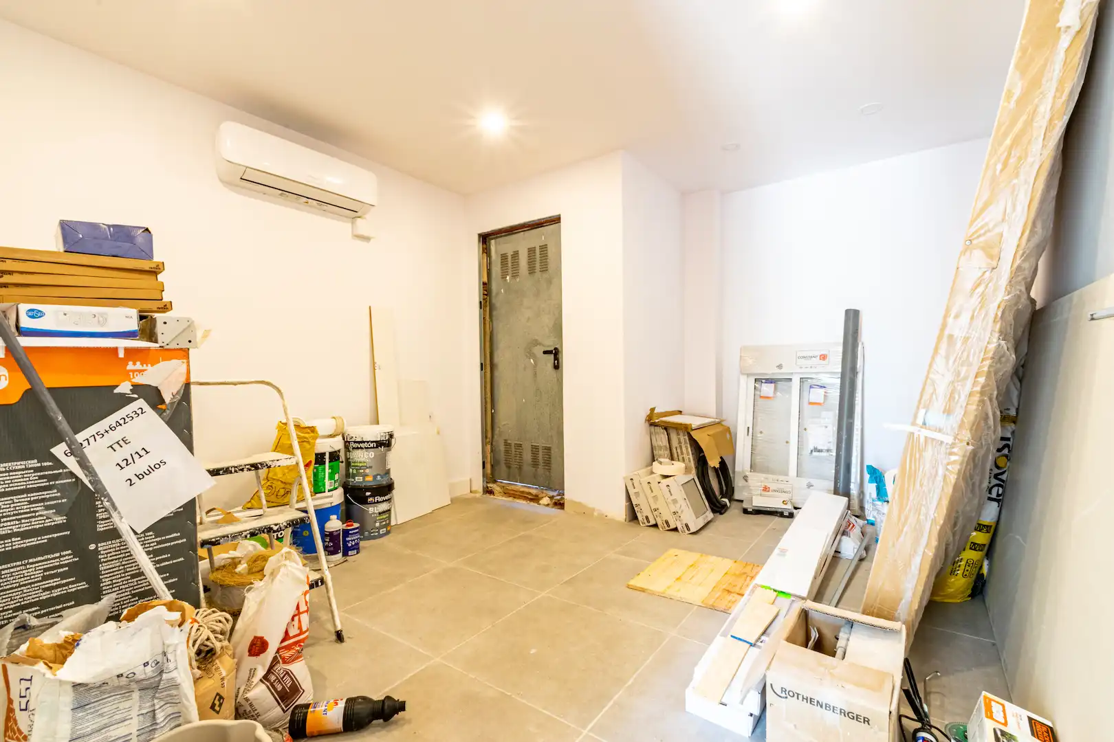 Commercial properties for sale in L'Alfàs del Pi  with Air Conditioner