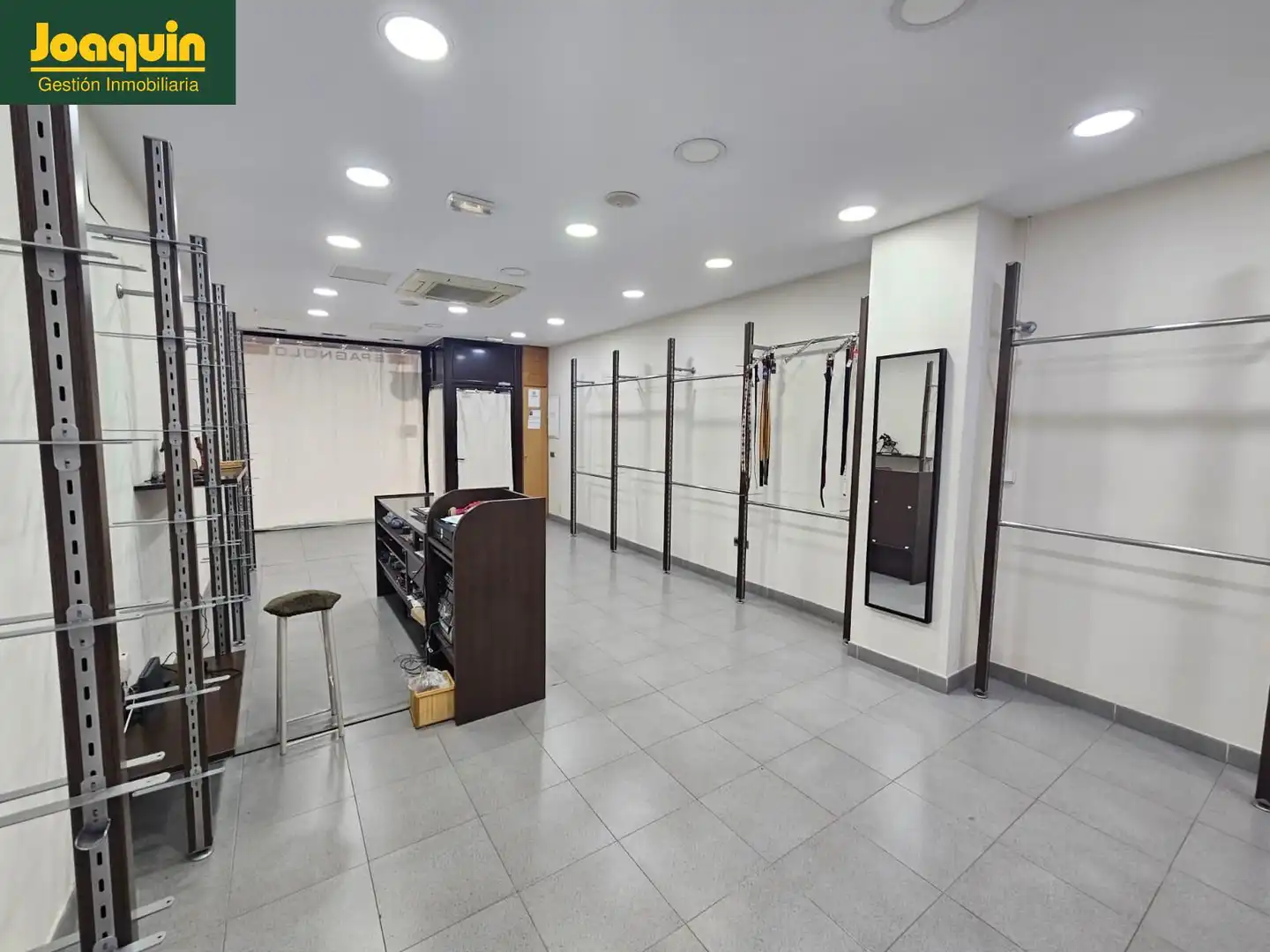 Commercial properties for rent in Córdoba  with Air Conditioner