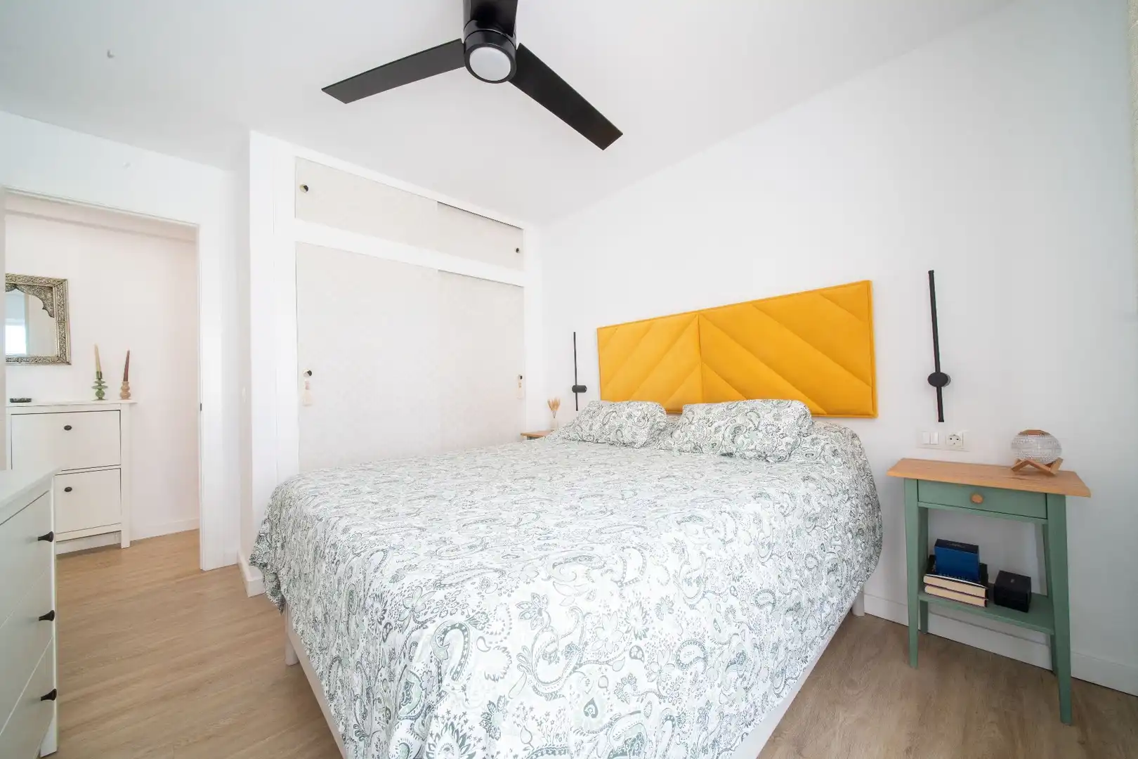 Habitación de Piso en venta en Rincón de la Victoria con Aire acondicionado, Calefacción y Terraza