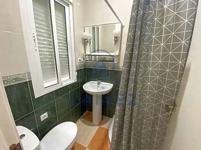 Bathroom of Flat for sale in Los Blázquez  with Air Conditioner, Terrace and Furnished