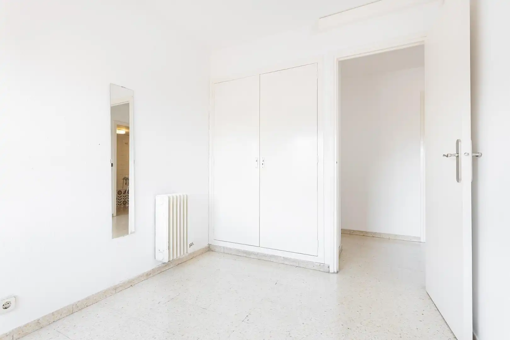 Schlafzimmer von Wohnung zum Verkauf in Barcelona mit Heizung, Terrasse und Balkon