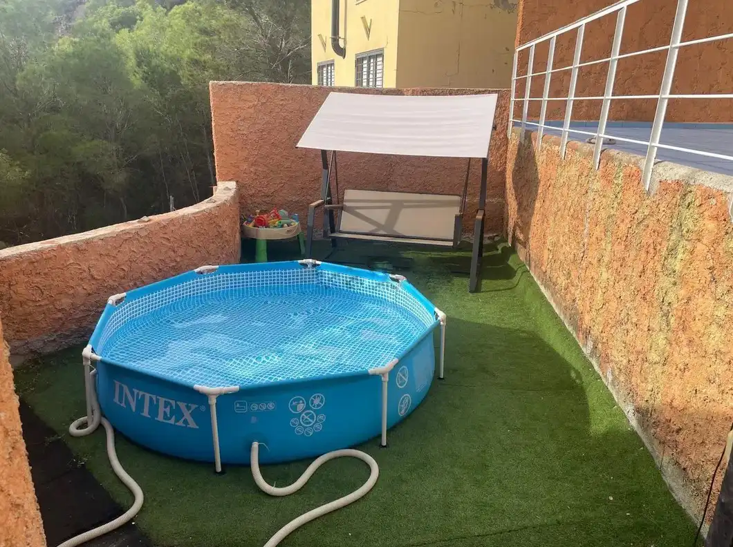 Piscina de Casa o chalet en venta en Almiserà con Aire acondicionado, Calefacción y Jardín privado