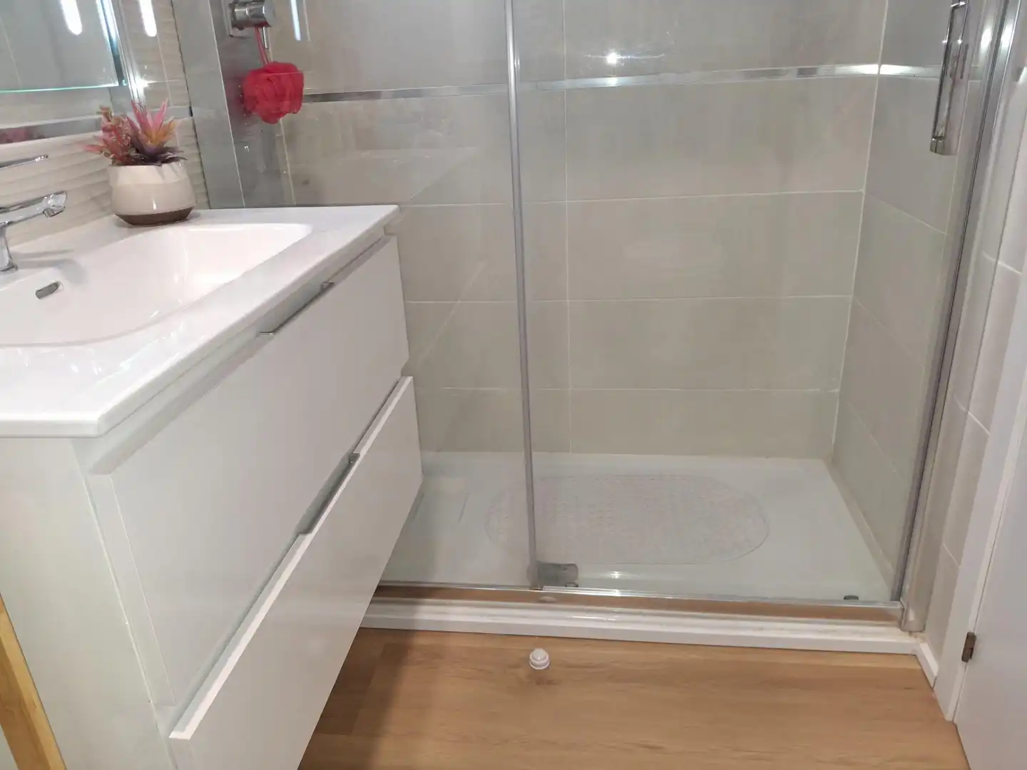 Bany de Apartament en venda en Oropesa del Mar / Orpesa amb Aire condicionat, Terrassa i Traster