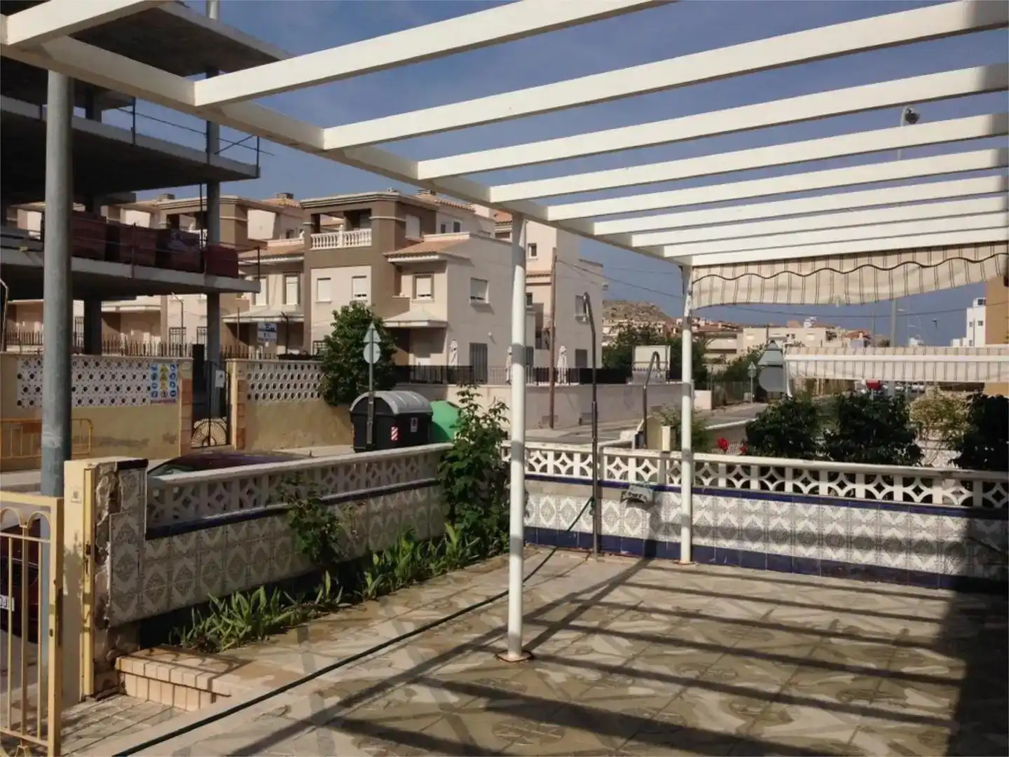 Terrassa de Dúplex en venda en Santa Pola amb Aire condicionat, Jardí privat i Moblat