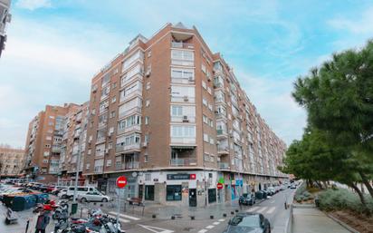 Vista exterior de Pis en venda en  Madrid Capital amb Calefacció