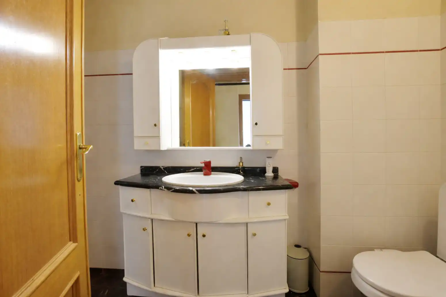 Baño de Casa o chalet en venta en Rafelbuñol / Rafelbunyol con Aire acondicionado, Calefacción y Terraza