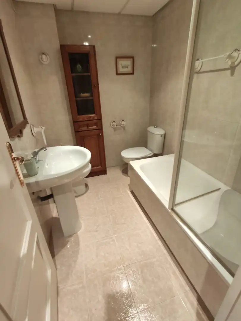 Flat with lift to rent in Ruta de la Plata, imagen 14