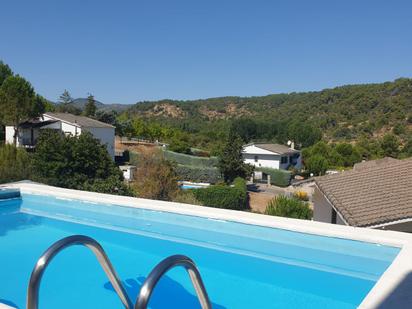 Swimming pool of Single-family semi-detached for sale in Cadalso de los Vidrios  with Terrace and Swimming Pool