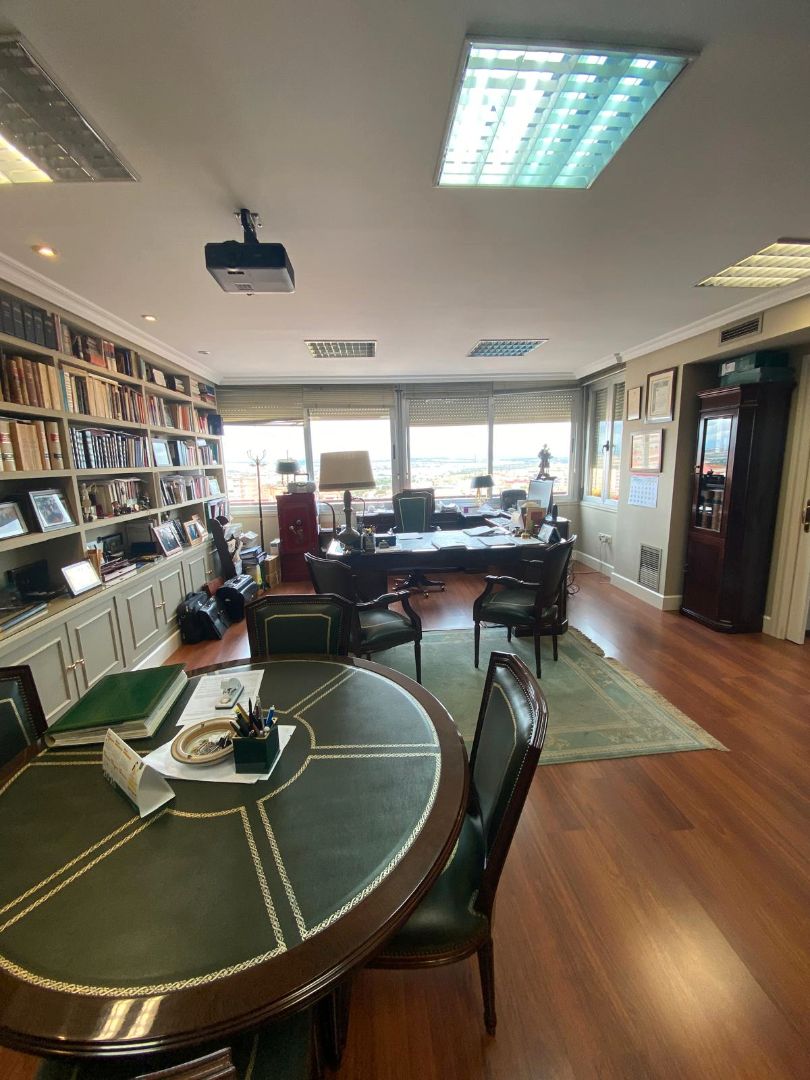 Flat for sale in Guadalajara Capital  with Air Conditioner, Parquet flooring and Furnished