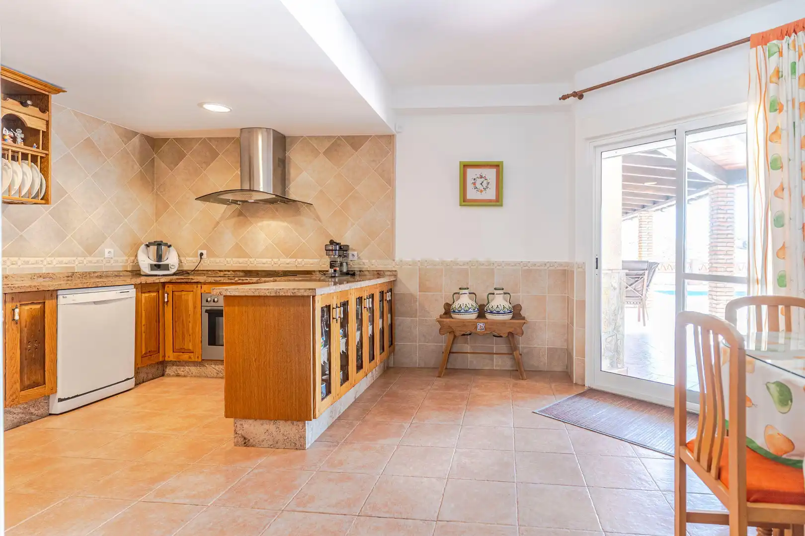 Cocina de Casa o chalet en venta en Almuñécar con Piscina