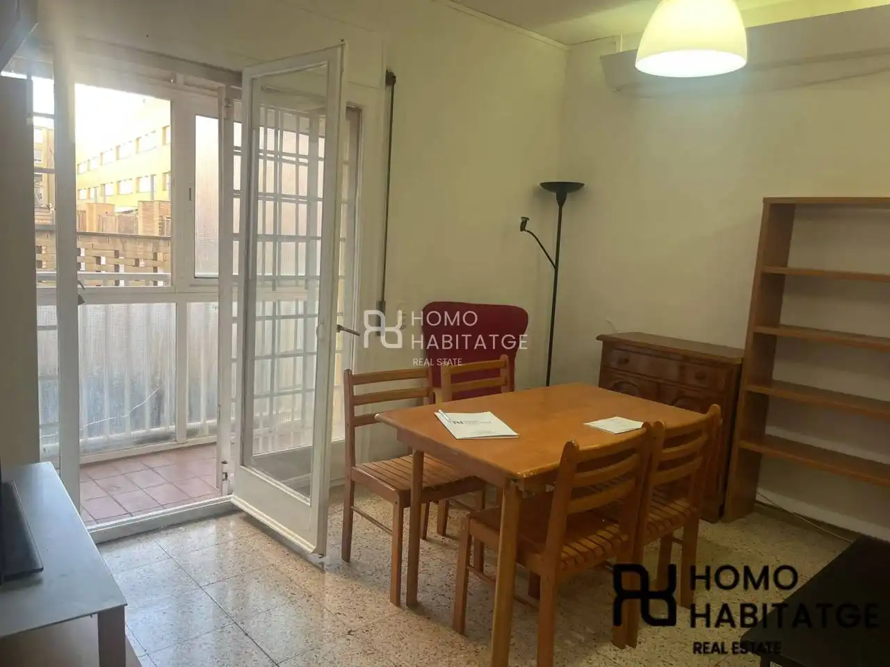 Vista exterior de Piso en venta en Castellar del Vallès con Calefacción, Trastero y Balcón