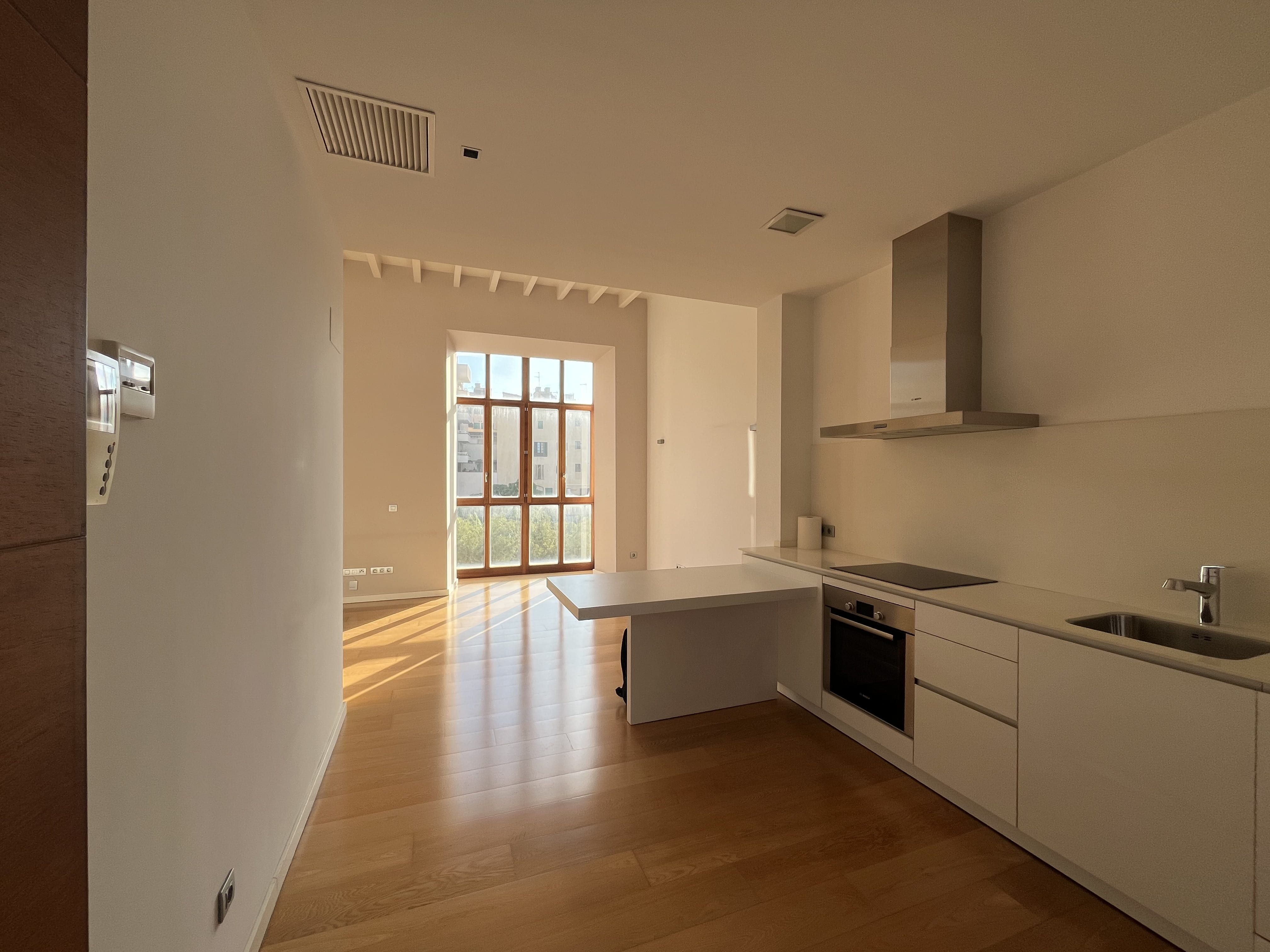 Apartament de lloguer a La Missió, Centre