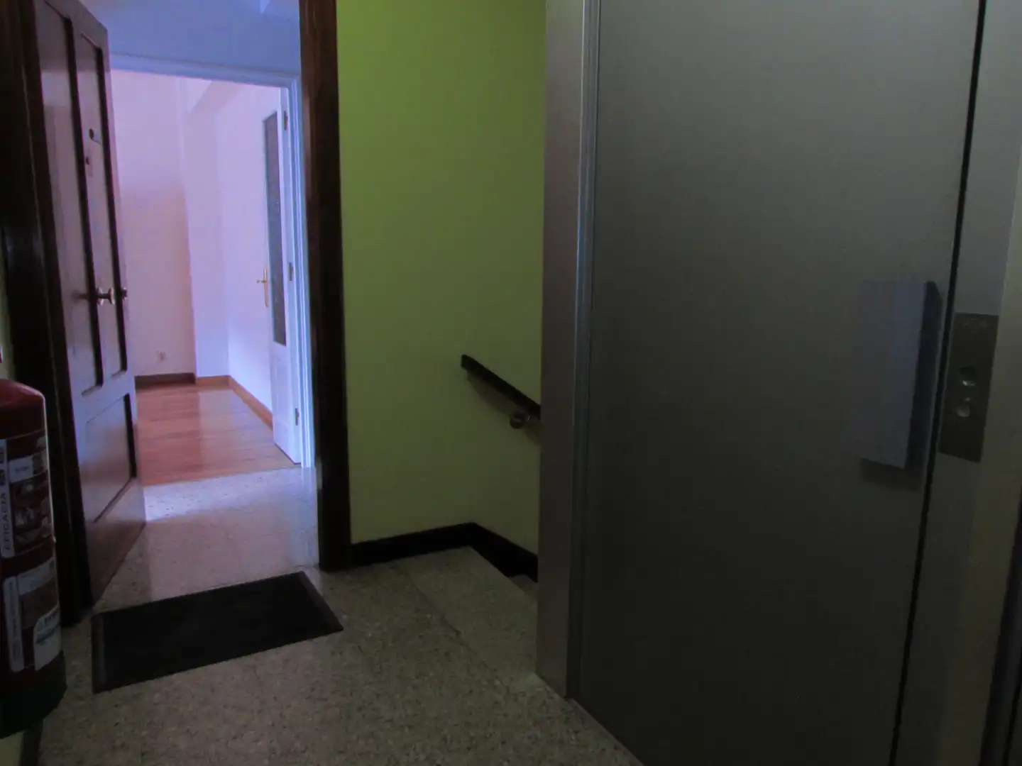 Piso en venta en Ferrol con Calefacción, Trastero y Amueblado