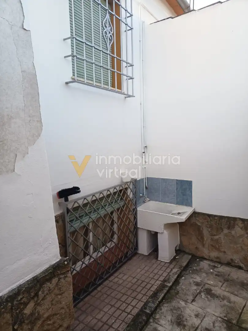 Casa o chalet en venta en Lucena con Piscina y Amueblado