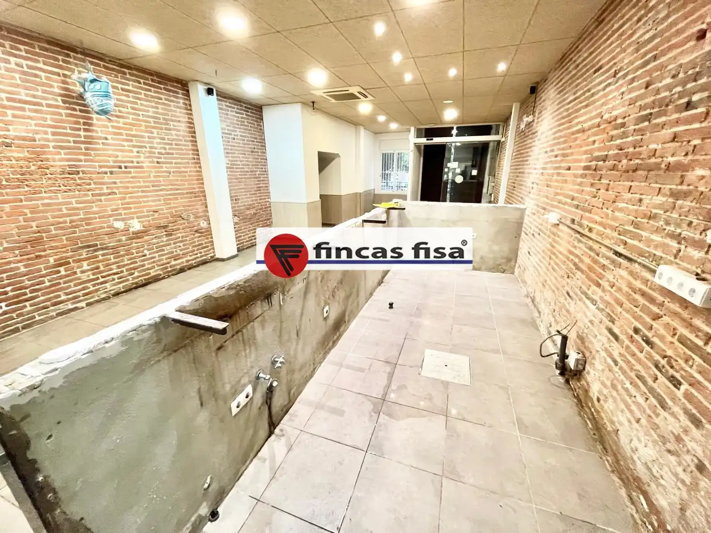 Local comercial en venda a Centre - Nucli Antic, imagen 6
