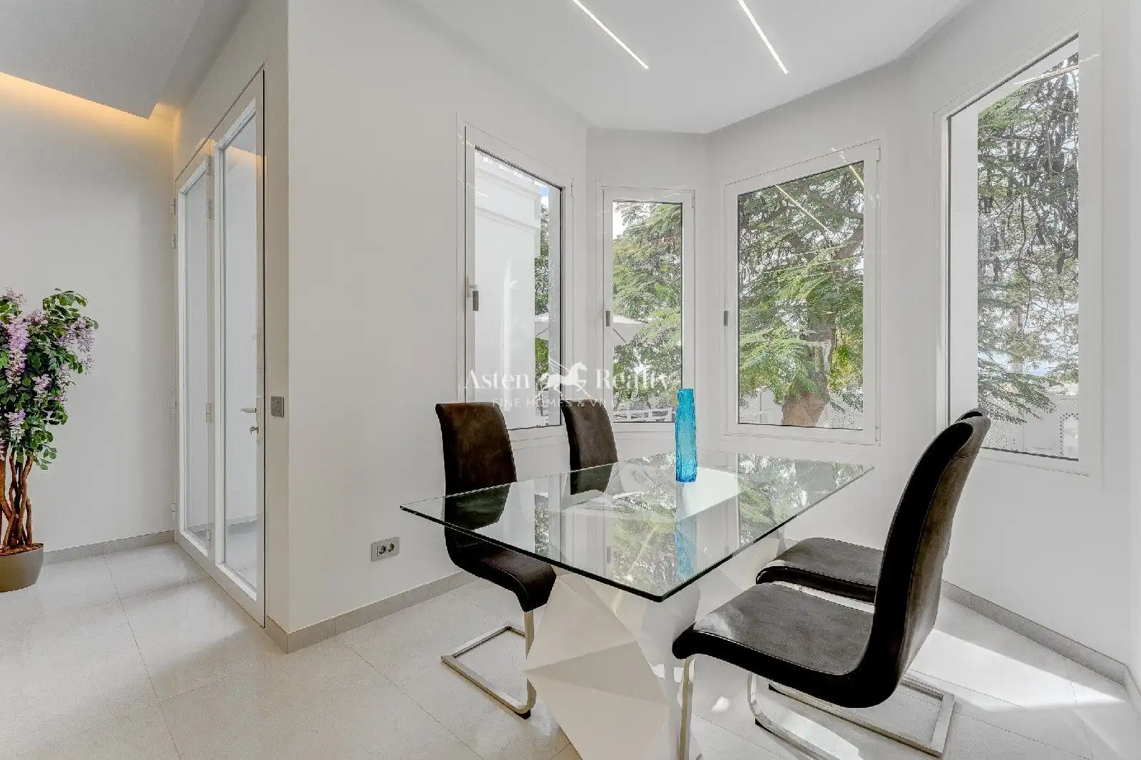 Dining room of Detached homes for sale in Adeje  with Air Conditioner, Terrace and Swimming Pool